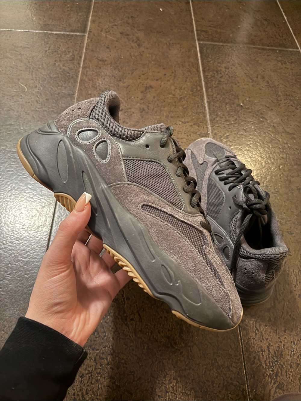 Adidas YEEZY Boost 700 "Utility Black" sneakers